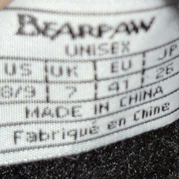 BearPaw Woman’s Black boots size 8/9 - Picture 2 of 7